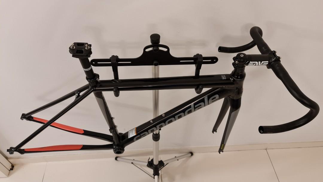Jual cannondale best sale caad12