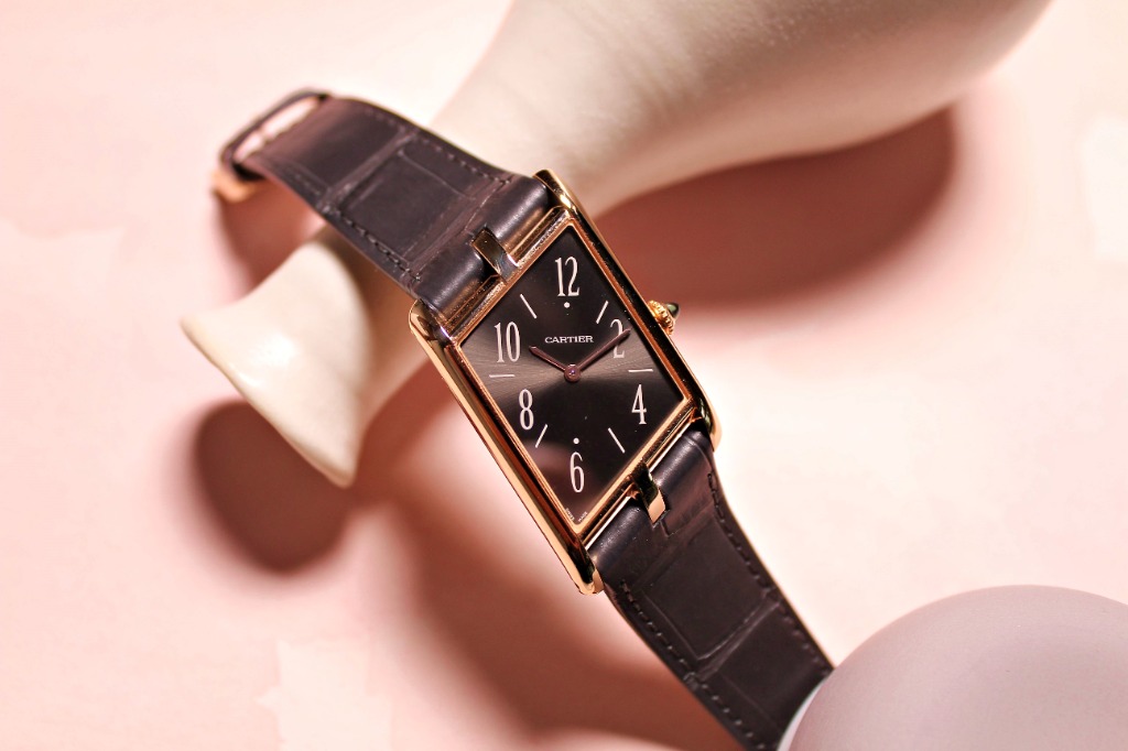 Cartier Tank Asymetrique WGTA0043 Luxury Watches on Carousell