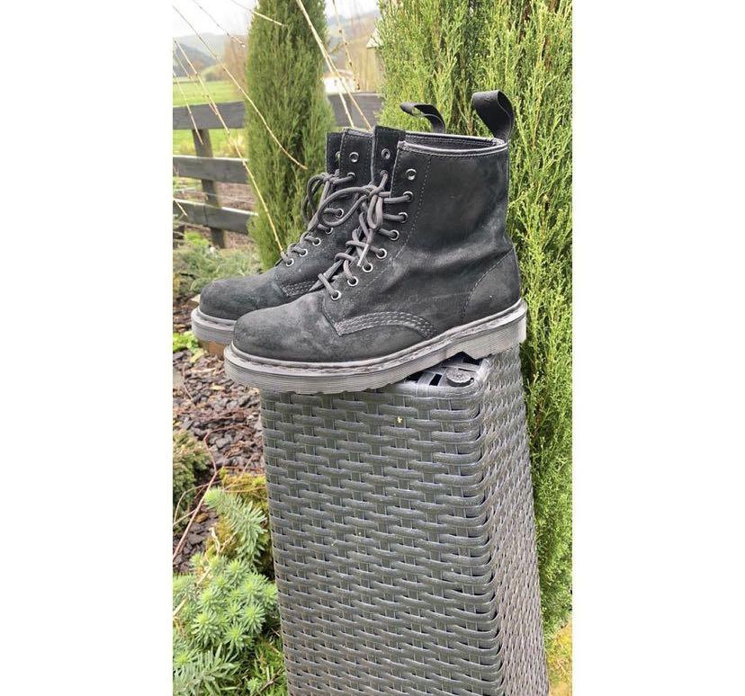 Dr Marten 1460 Mono Suede Women s Fashion Shoes on Carousell