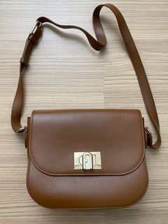（分類：）位於 。 由 paulinelo 提交（商品編號 1108569526，圖片 1）。簡介： 。