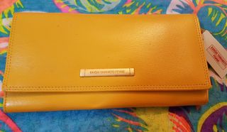 (Category: ) located in . Submitted by scavengethriftstore (Listing ID 1108573971, Image 1). Description: .