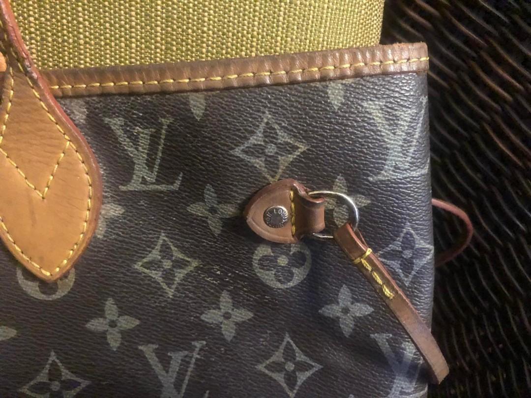 Lv neverfull (Category: Tote Bags) located in Manila. Submitted by 29chi (Listing ID 1108655072, Image 3). Description: selling lv neverfull nabili lng din online not sure if authentic may serial number pm for details thank you po.