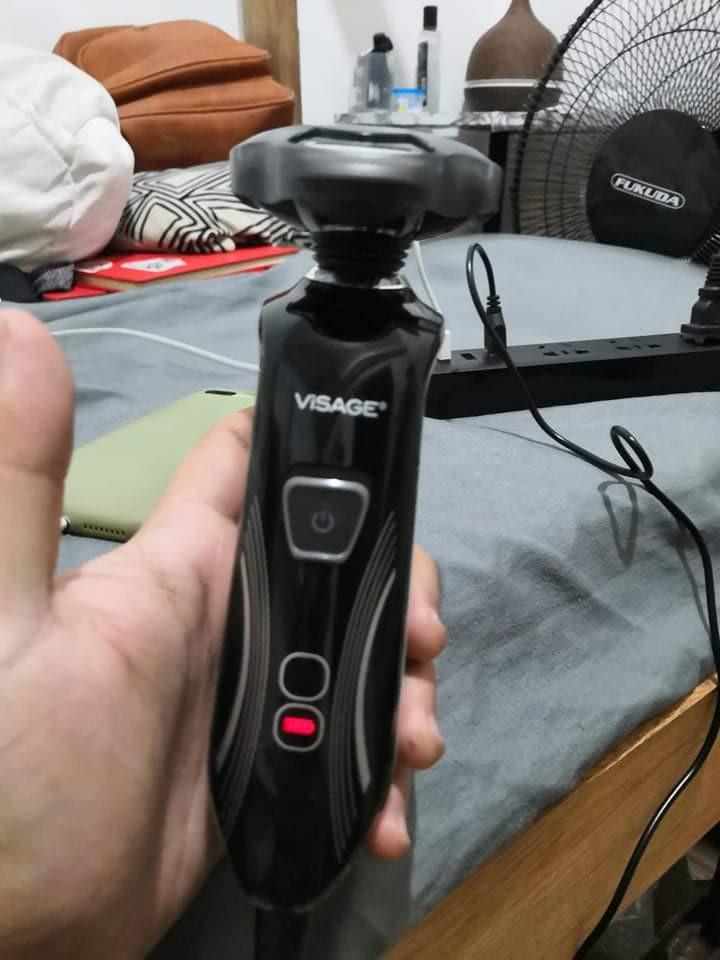 Maximus by Visage Electric Shaver with rotating Head technology LAST PRICE "PICK UP ASAP