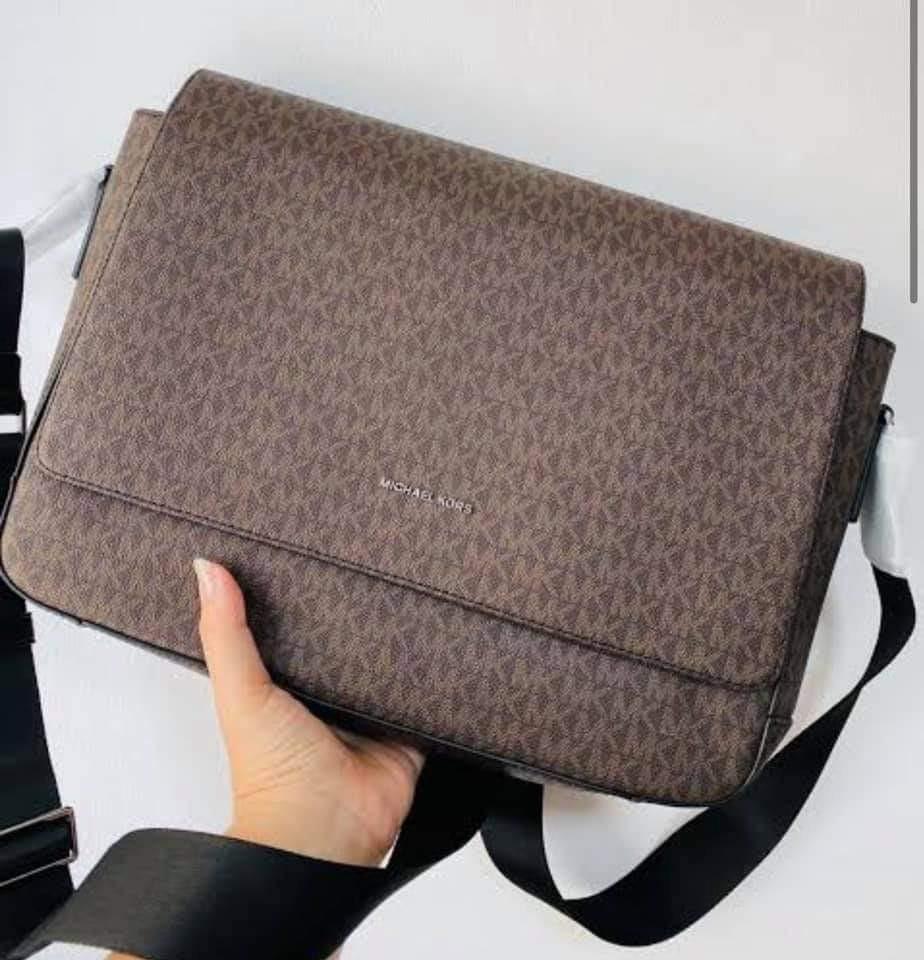 Mens messenger bag michael kors sales