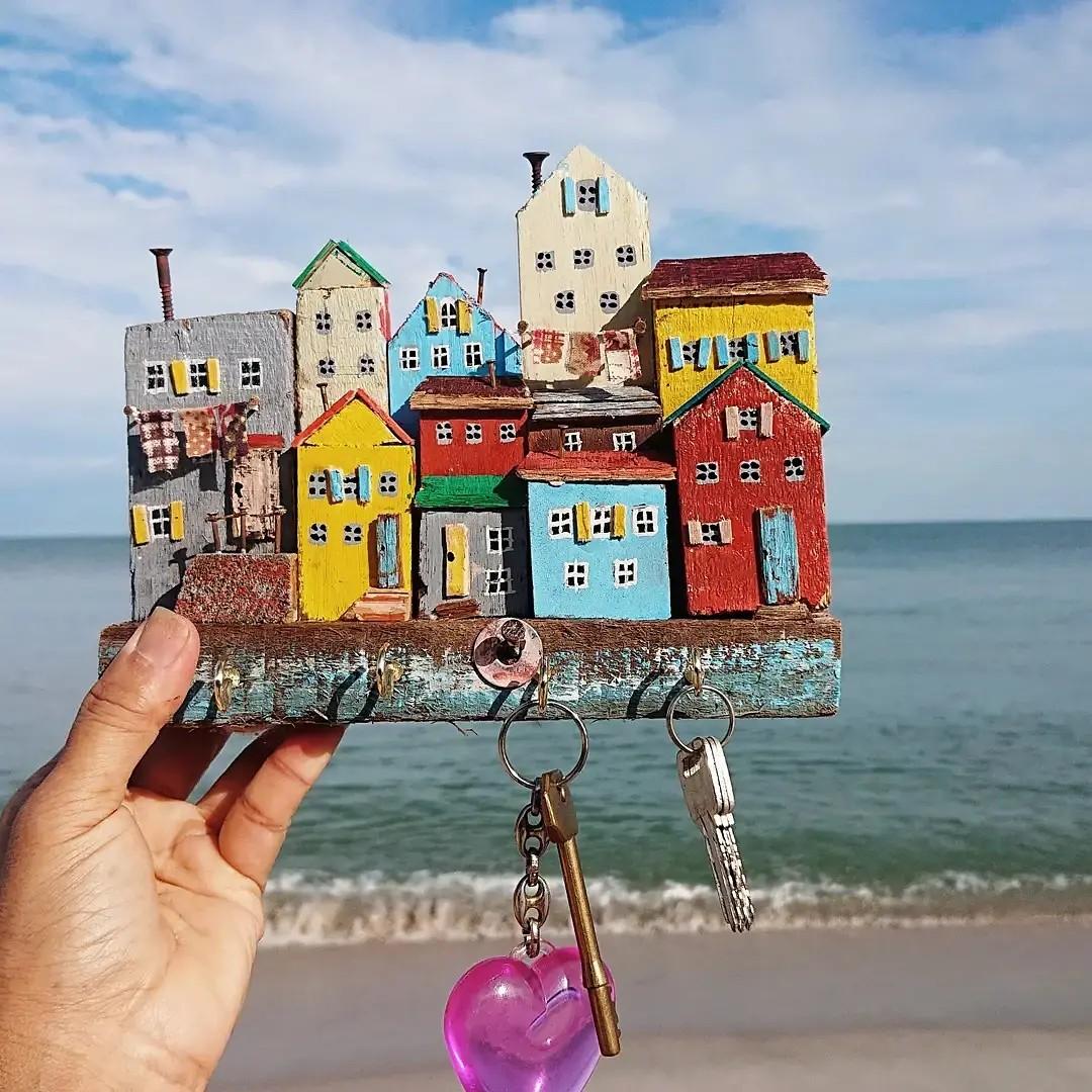 Wooden house key holder top