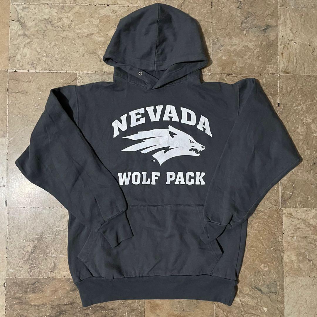 Nevada Wolf Pack University Hoodie (Category: Coats, Jackets and Outerwear) located in Paranaque City. Submitted by _thebasement (Listing ID 1108616054, Image 1). Description: Color rate: 10/10 Fits S-M Missing puller & cracked print. Not washed yet Send offer!.