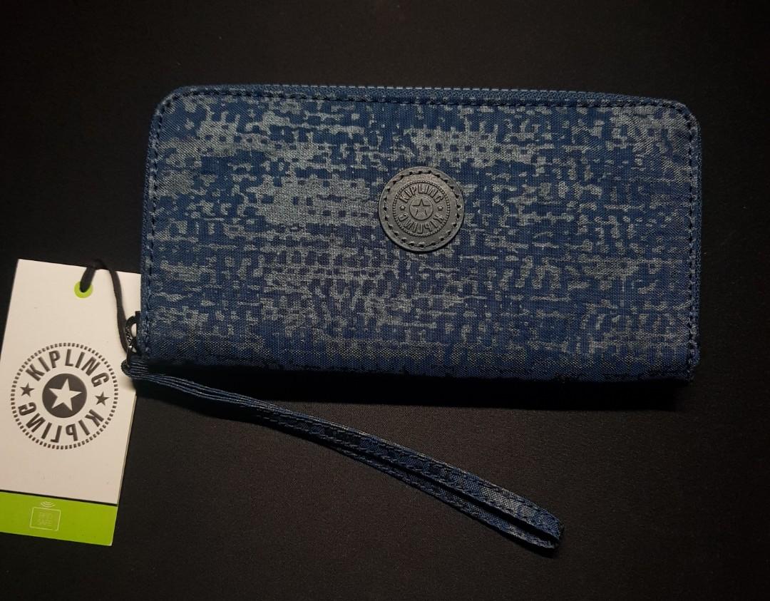 Kipling imali wristlet store wallet