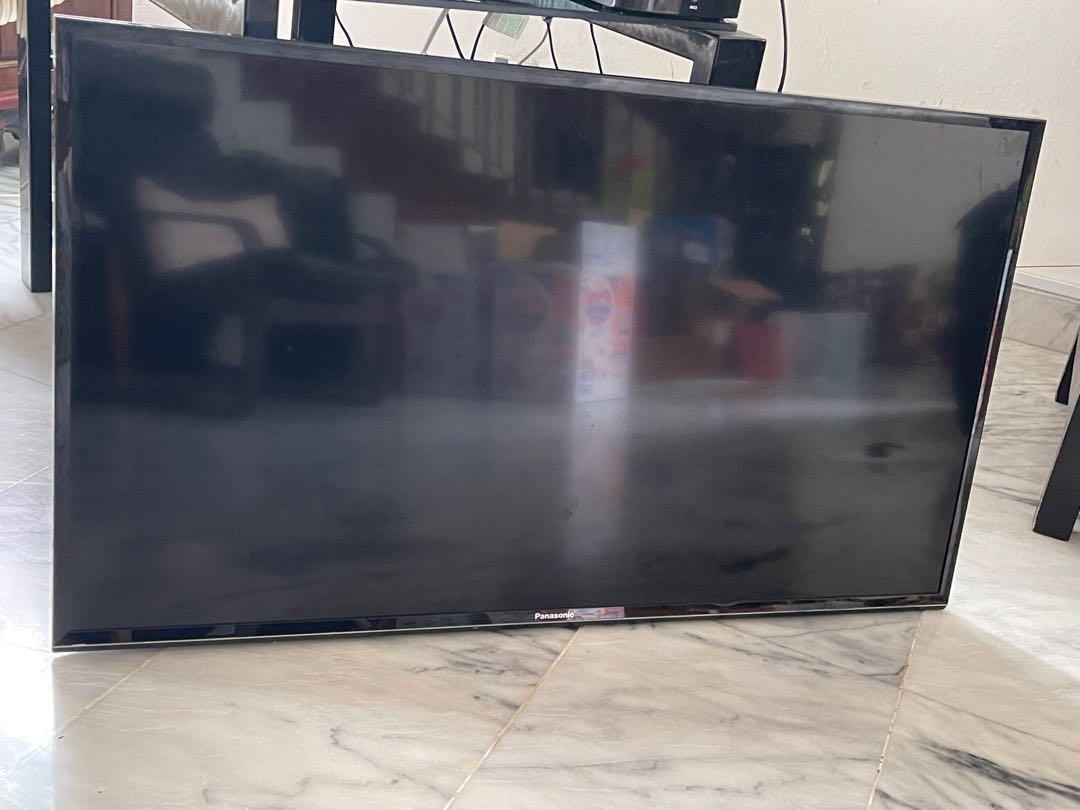 Panasonic 40 inch TV, TV & Home Appliances, TV & Entertainment, TV on ...