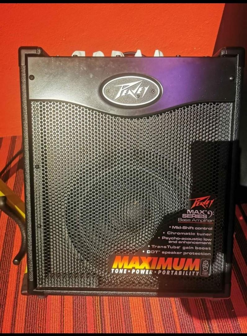 PEAVEY MAX 110 BASS GUITAR AMPLIFIER Hobbies Toys Music