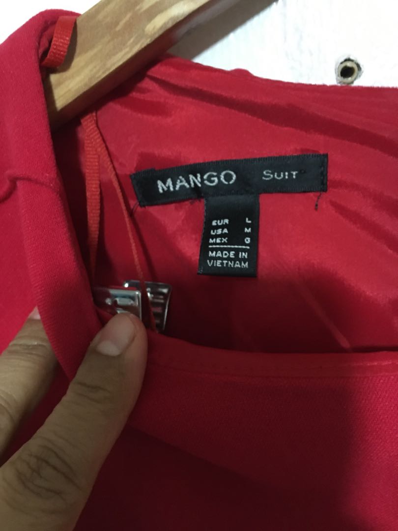 Red Dress Mango (Category: Dresses) located in San Fernando. Submitted by patchi6 (Listing ID 1108489640, Image 2). Description: 🌺red dress mango 🌺large new .