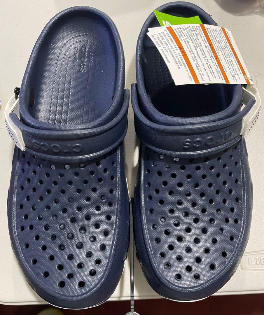 swiftwater deck clog crocs
