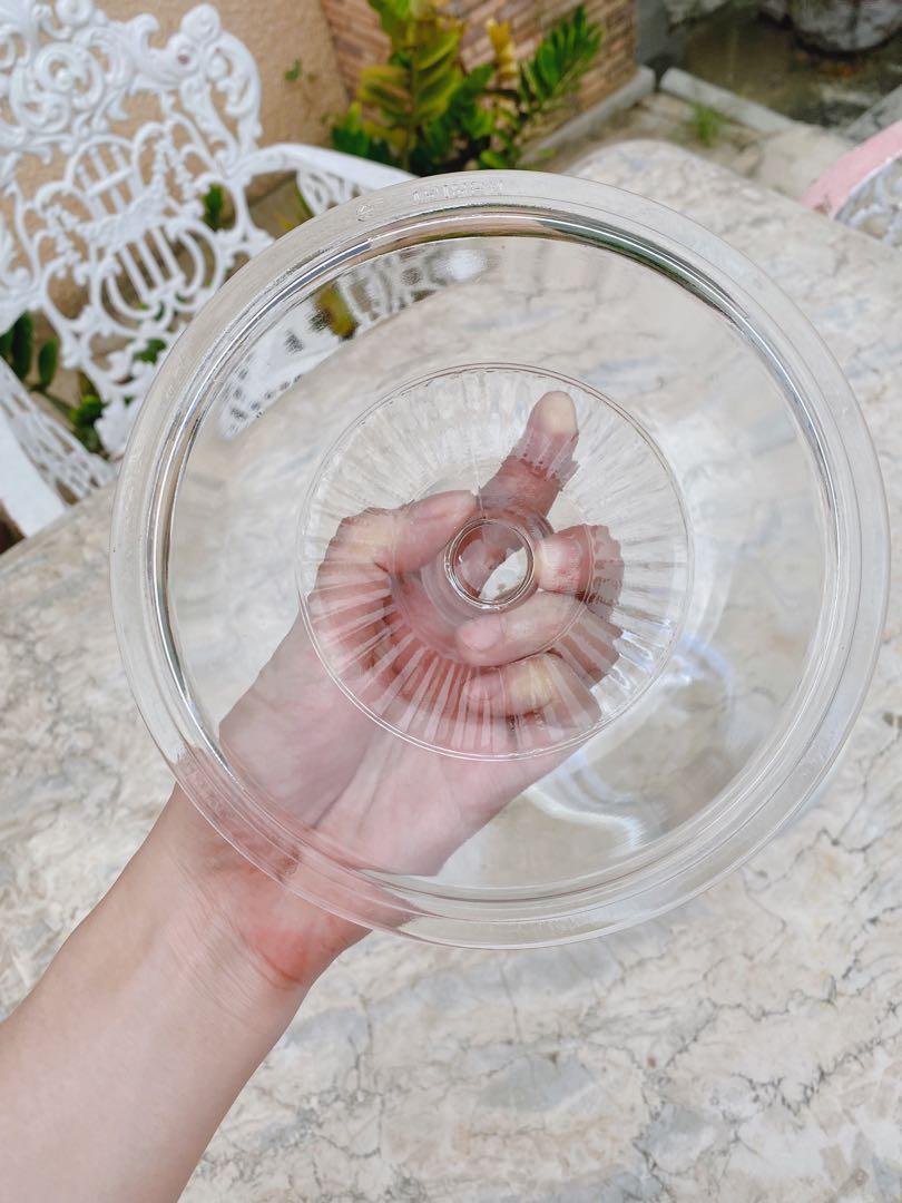 TAIREX Round glass canister (Category: Food Organization & Storage) located in Quezon City. Submitted by featherdarling (Listing ID 1108554377, Image 3). Description: .