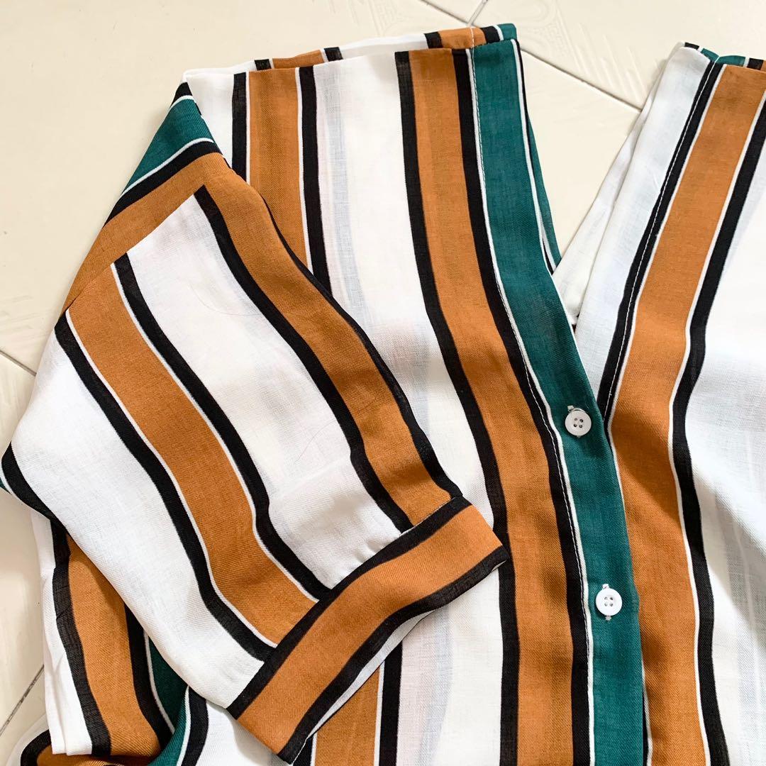 Stripe V-Neck Cinched Top