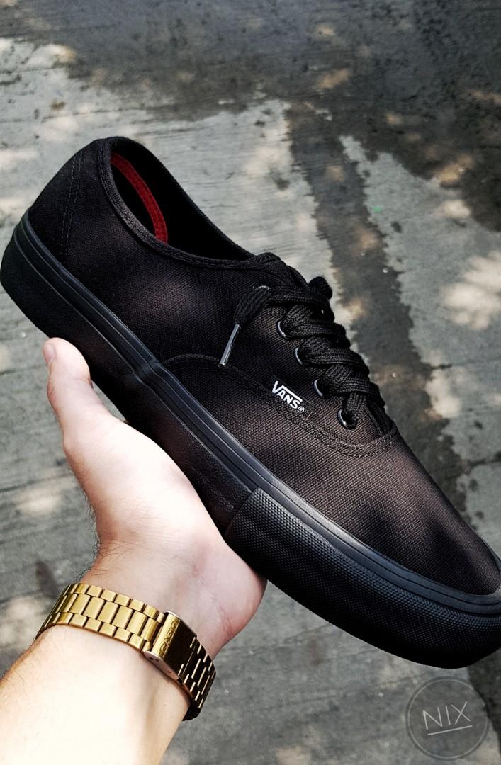 vans authentic pro triple black