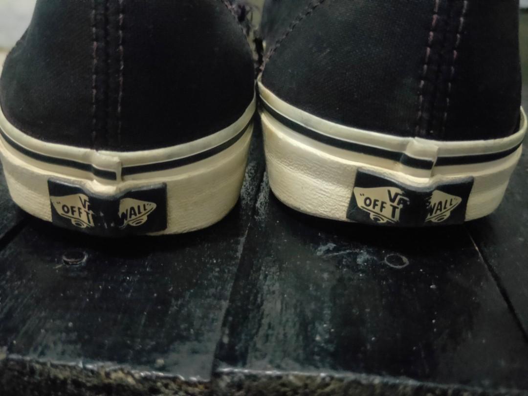black vans custom