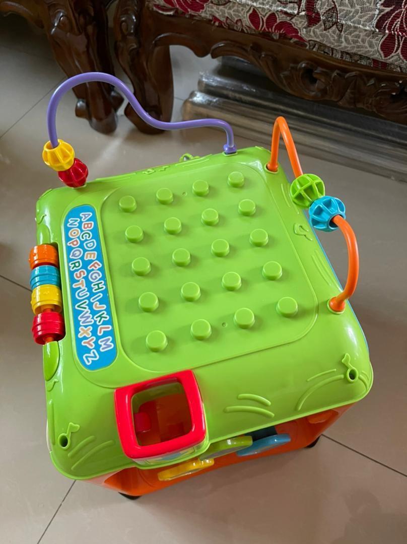 Vtech Discovery Cube, Babies & Kids, Infant Playtime on Carousell