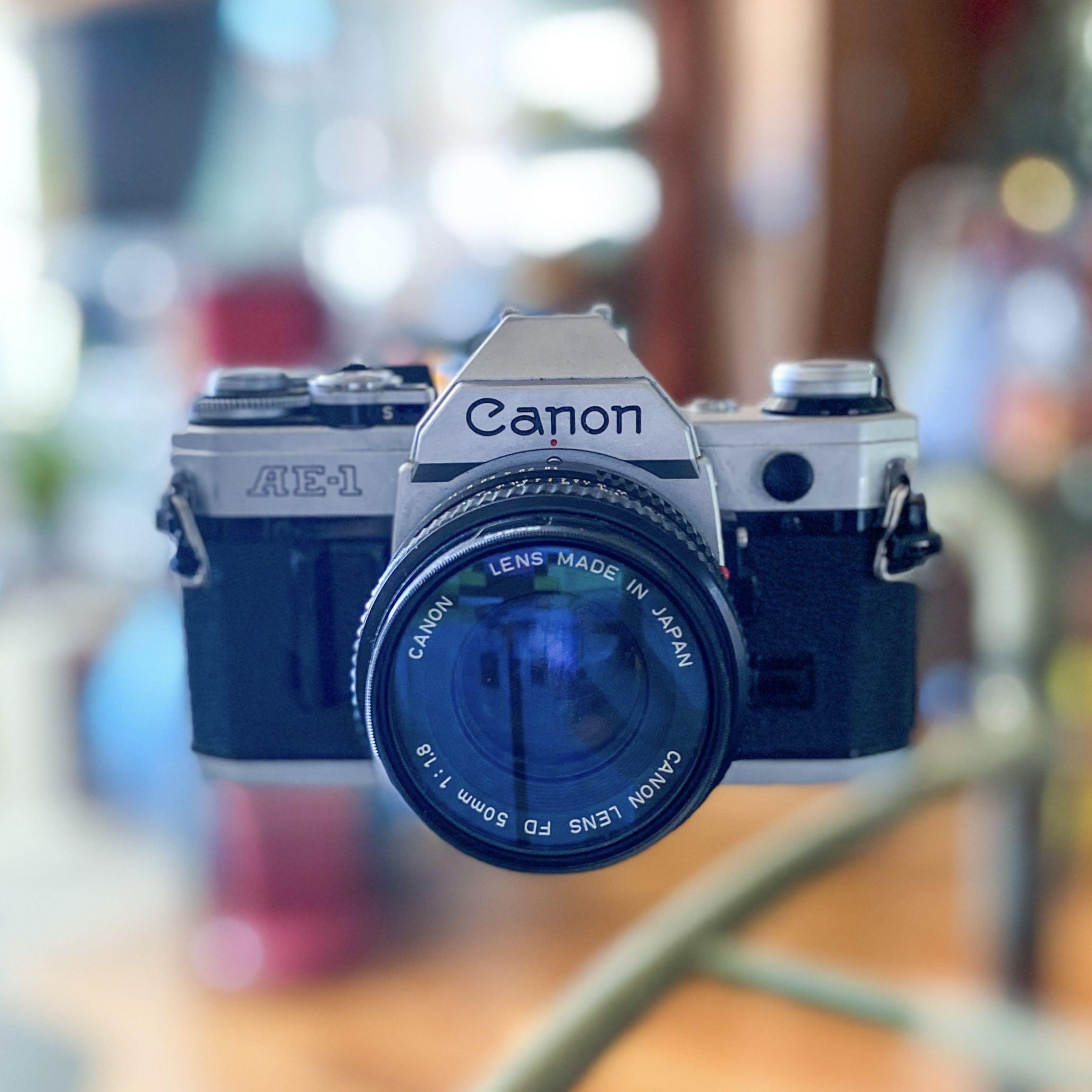 送絶版菲林電池] [新手機王] Canon AE- 1 + FD 50mm F1.8, 攝影器材