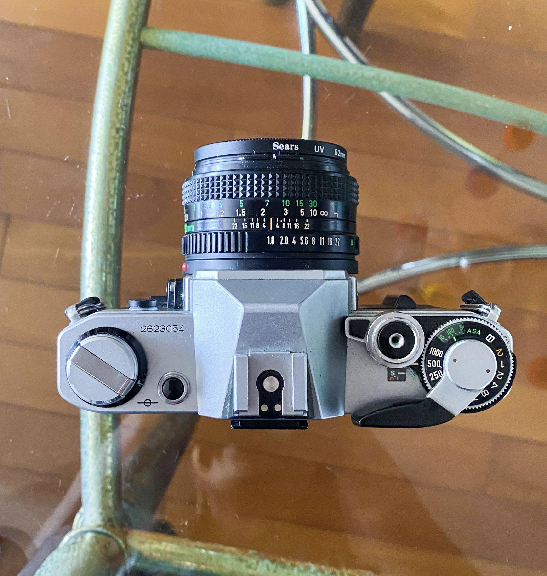送絶版菲林電池] [新手機王] Canon AE- 1 + FD 50mm F1.8, 攝影器材 