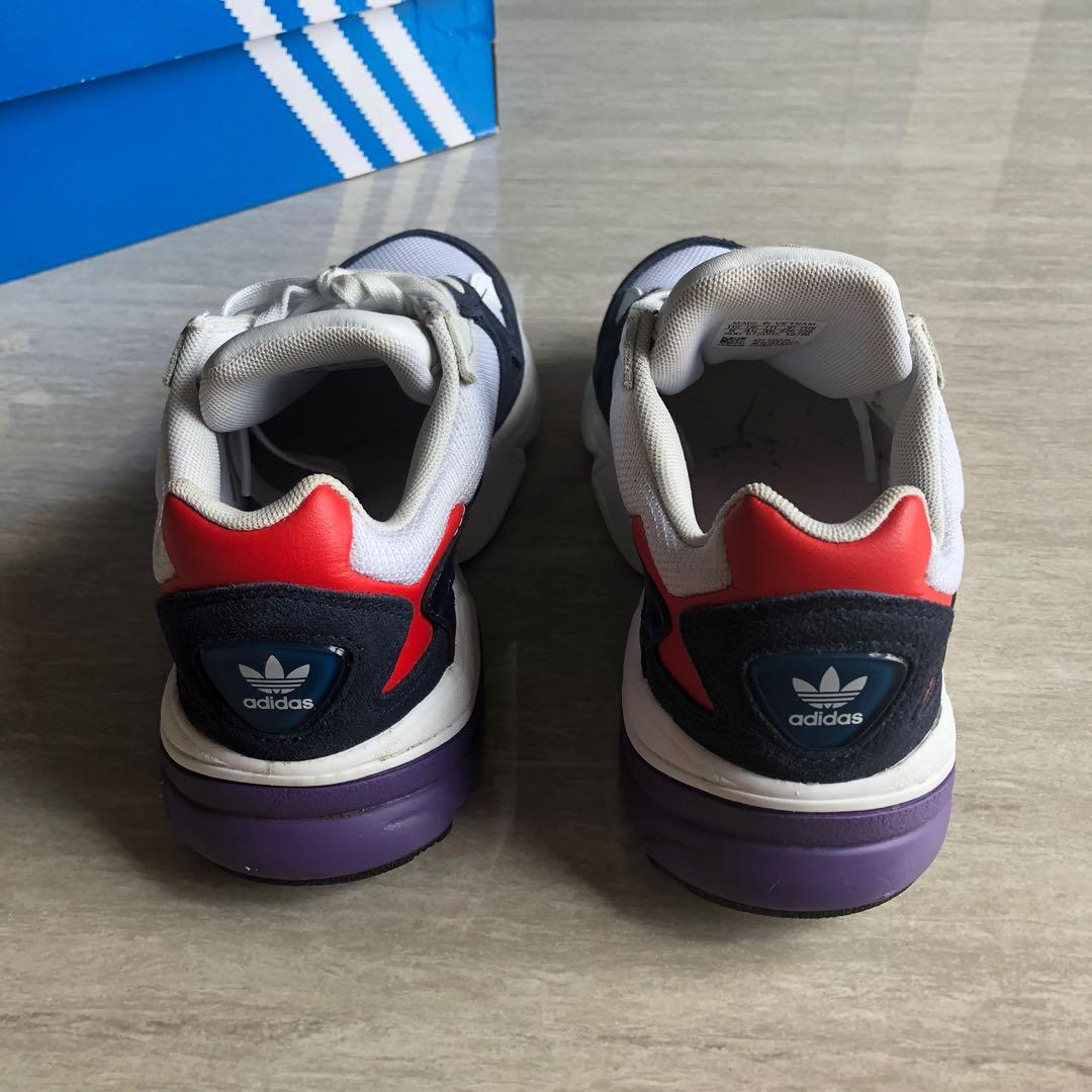 Adidas originals white and navy falcon trainers discount