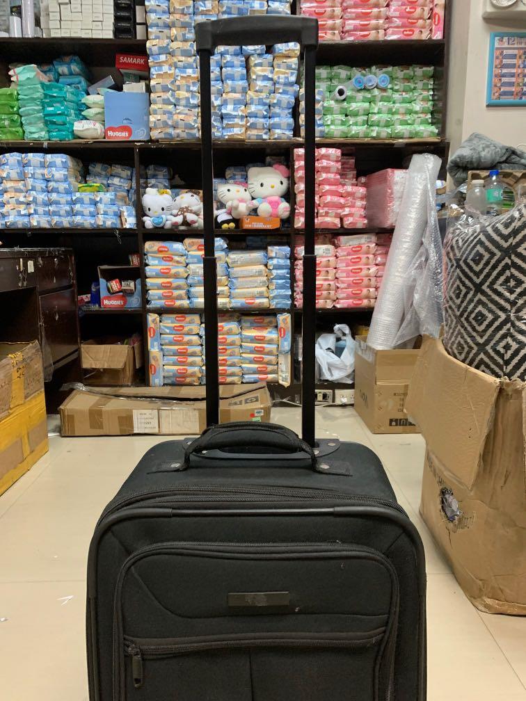 Anko Cabin Sized Luggage (Category: Luggage) located in Pasay City. Submitted by ayinong168 (Listing ID 1108803311, Image 2). Description: Item is in good condition with issues, wheel is hard to follow, needs repair, pls see attached pics, .