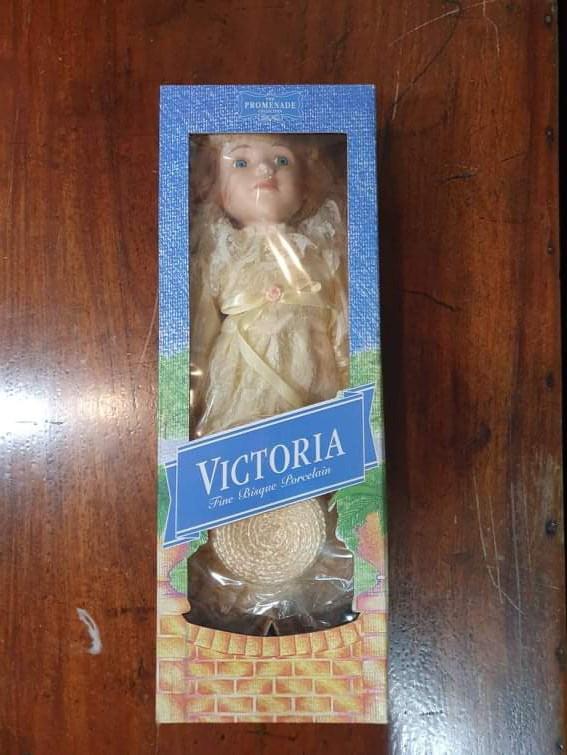Fine bisque porcelain top doll