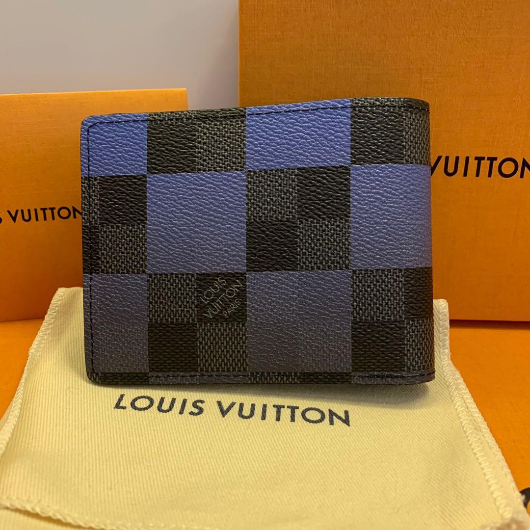 Louis Vuitton 2004 Portefeuille Multiple Bifold Wallet M60895