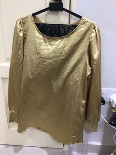 (Category: ) located in . Submitted by preloved112 (Listing ID 1108795118, Image 1). Description: .