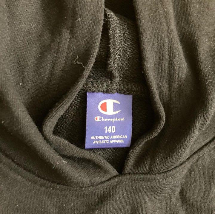 Champion hoodie 140 Carousell