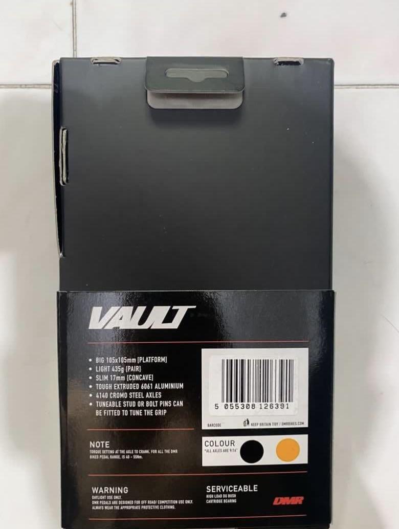 dmr vault v12