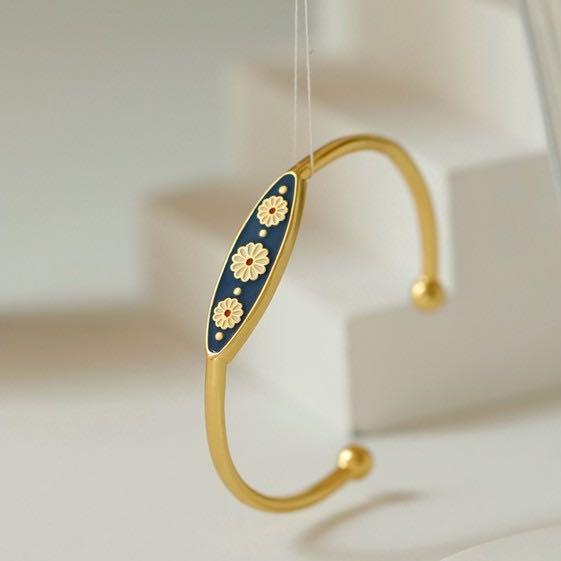 Daisy sale cuff bracelet