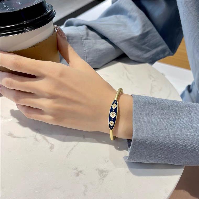 Daisy cuff clearance bracelet