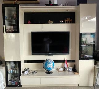 (Category: ) located in . Submitted by sellernumber11 (Listing ID 1108788218, Image 1). Description: .
