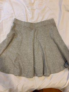 Grey skirt