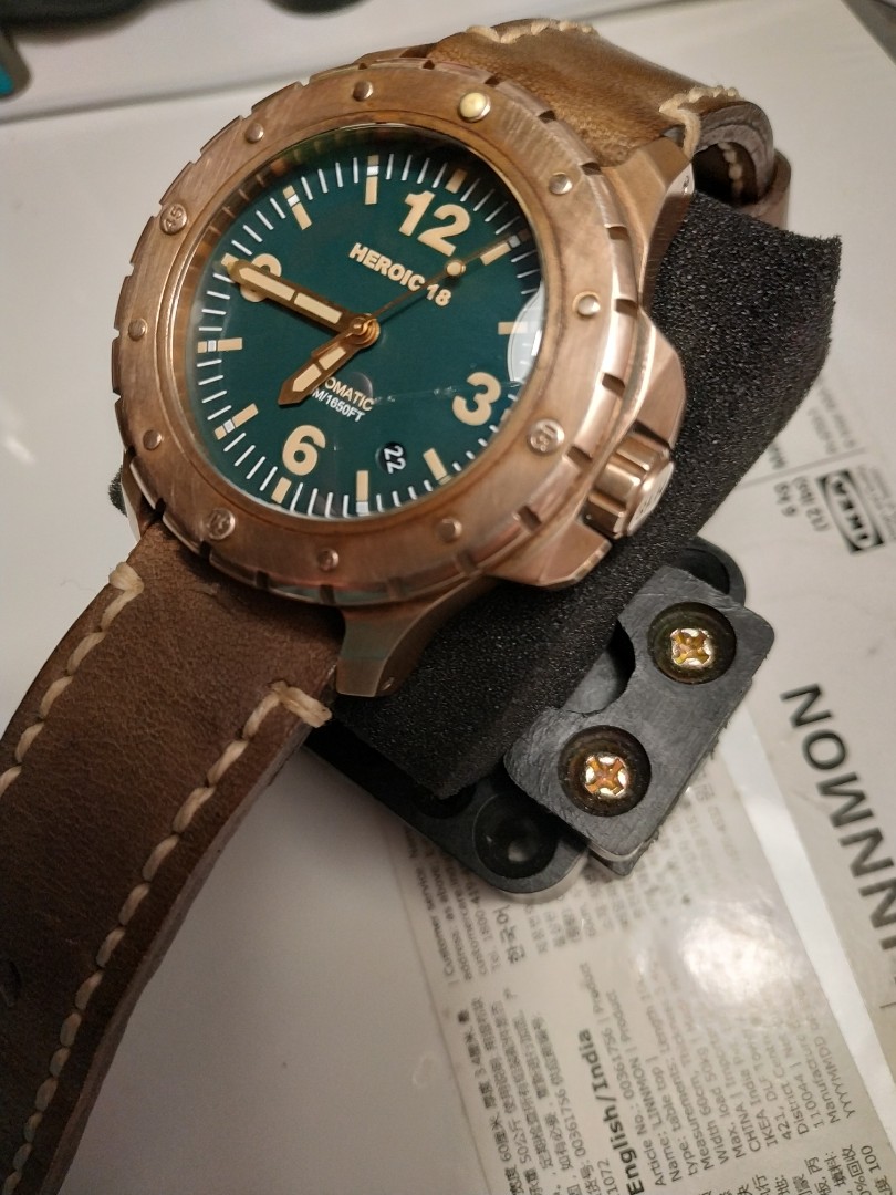 Heroic18 Diver Bronze automatic