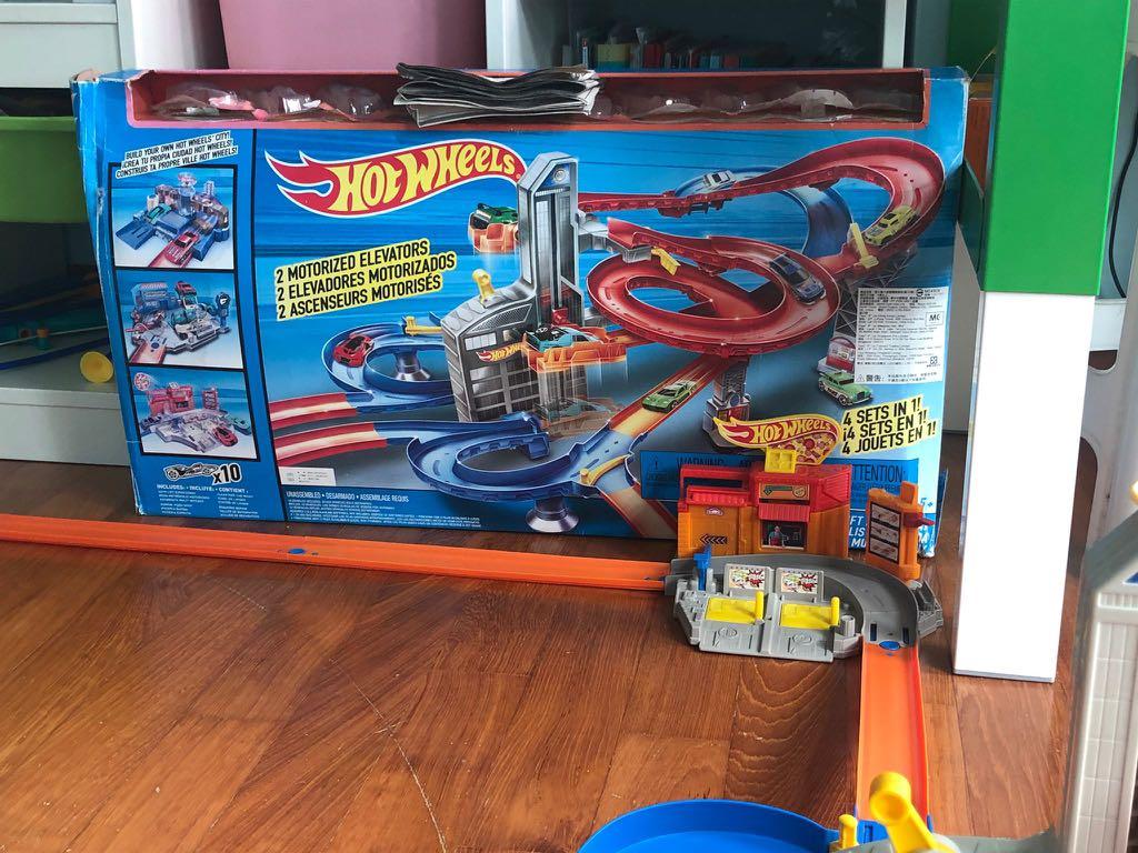 Hot Wheels Auto Lift Expressway City Pack Unboxing,, 59 OFF