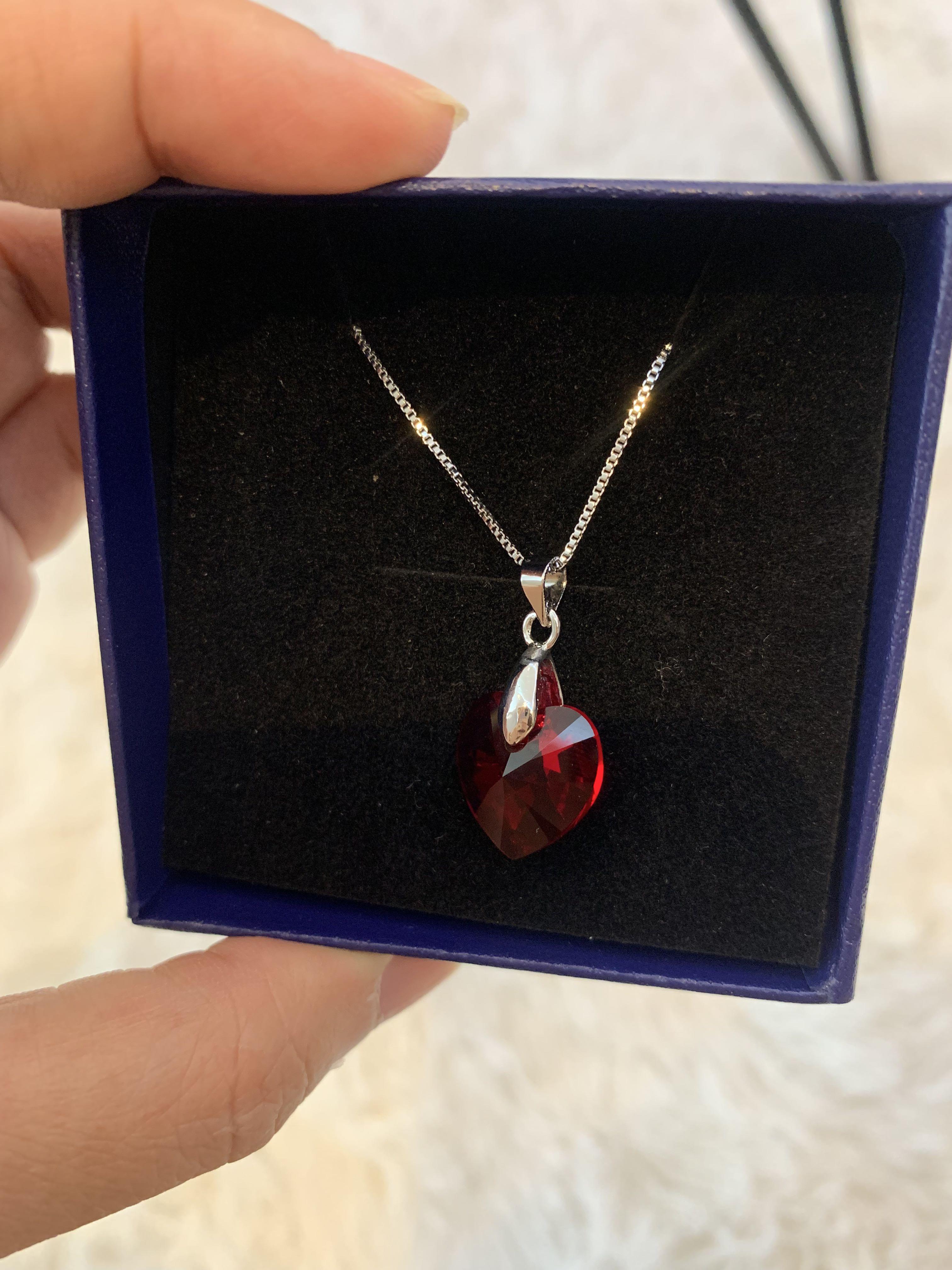 Kose swarovski necklace hotsell