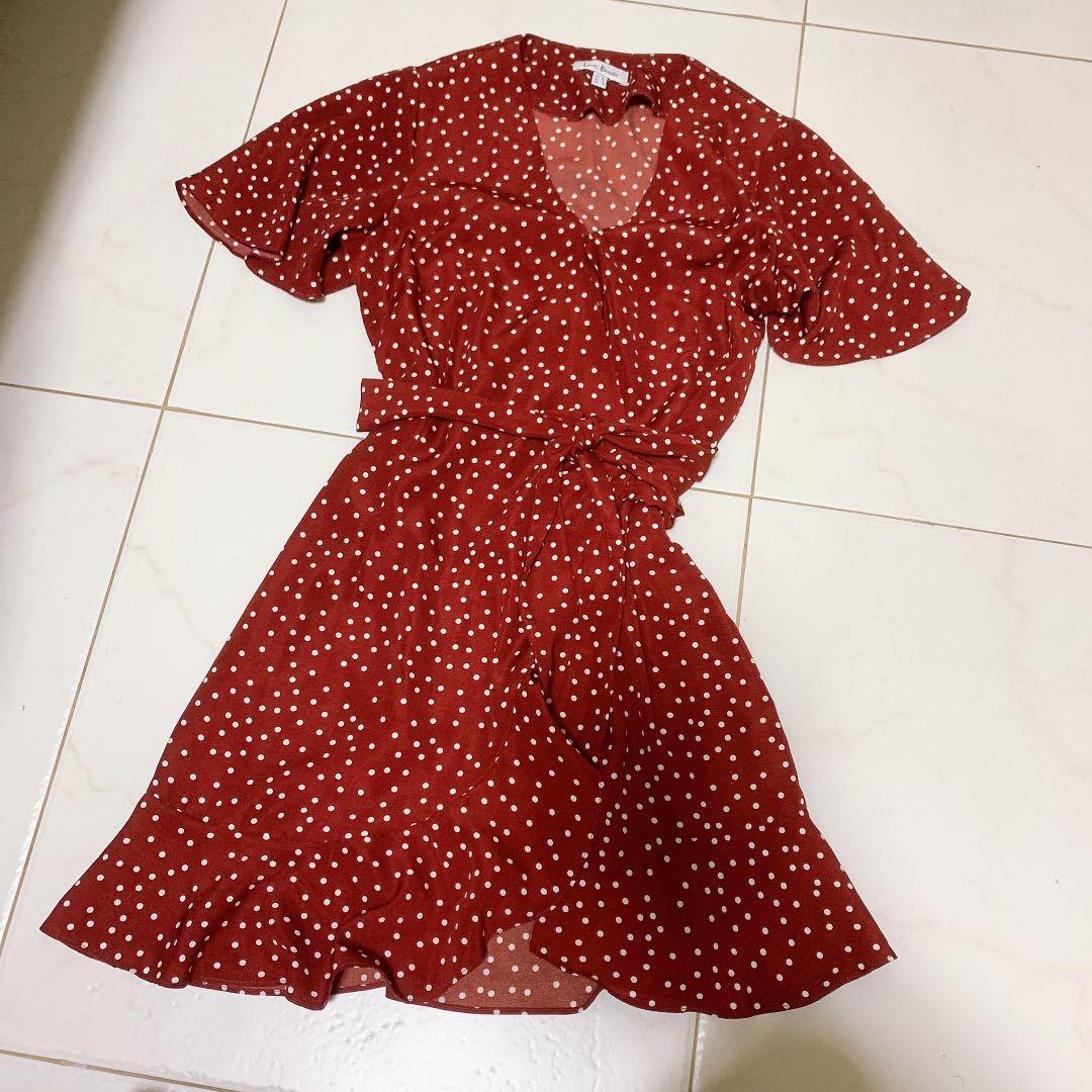 Red spotty outlet wrap dress