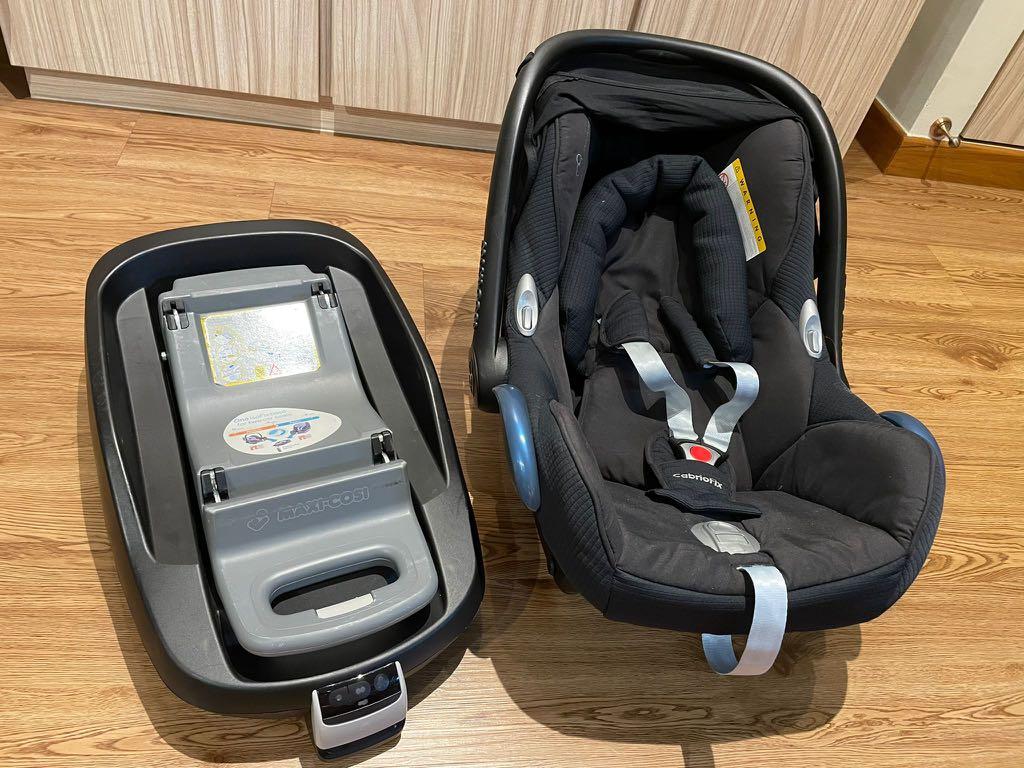 hebben Editor paars Maxi Cosi Cabriofix Car Seat with Familyfix Isofix base, Babies & Kids,  Going Out, Car Seats on Carousell