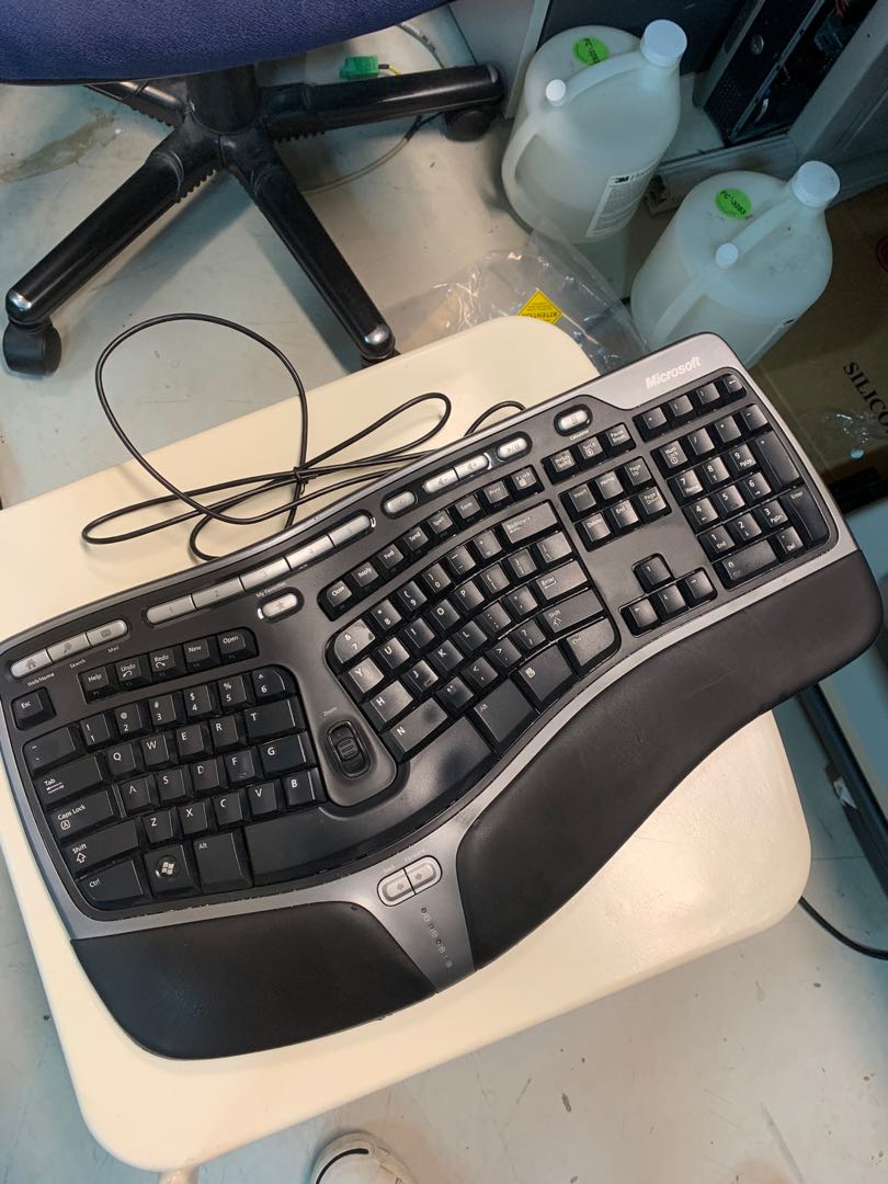 Microsoft ergonomics keyboard with multi function, Computers & Tech