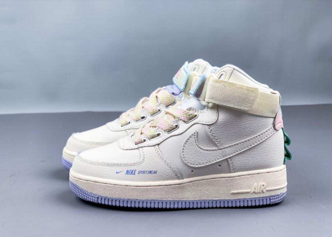 NIKE AIR FORCE AF HIGH ORIGINAL, Fesyen Wanita, Sepatu di Carousell