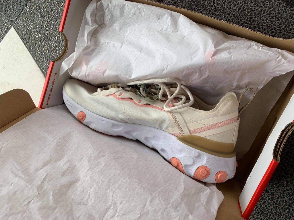 Nike React Element 55 (Category: Sneakers) located in Manila. Submitted by mystuff4less (Listing ID 1108719004, Image 2). Description: Authentic Nike React Element 55 Size: US 7 Womens Bought at Sole Academy Used less than 5 times .