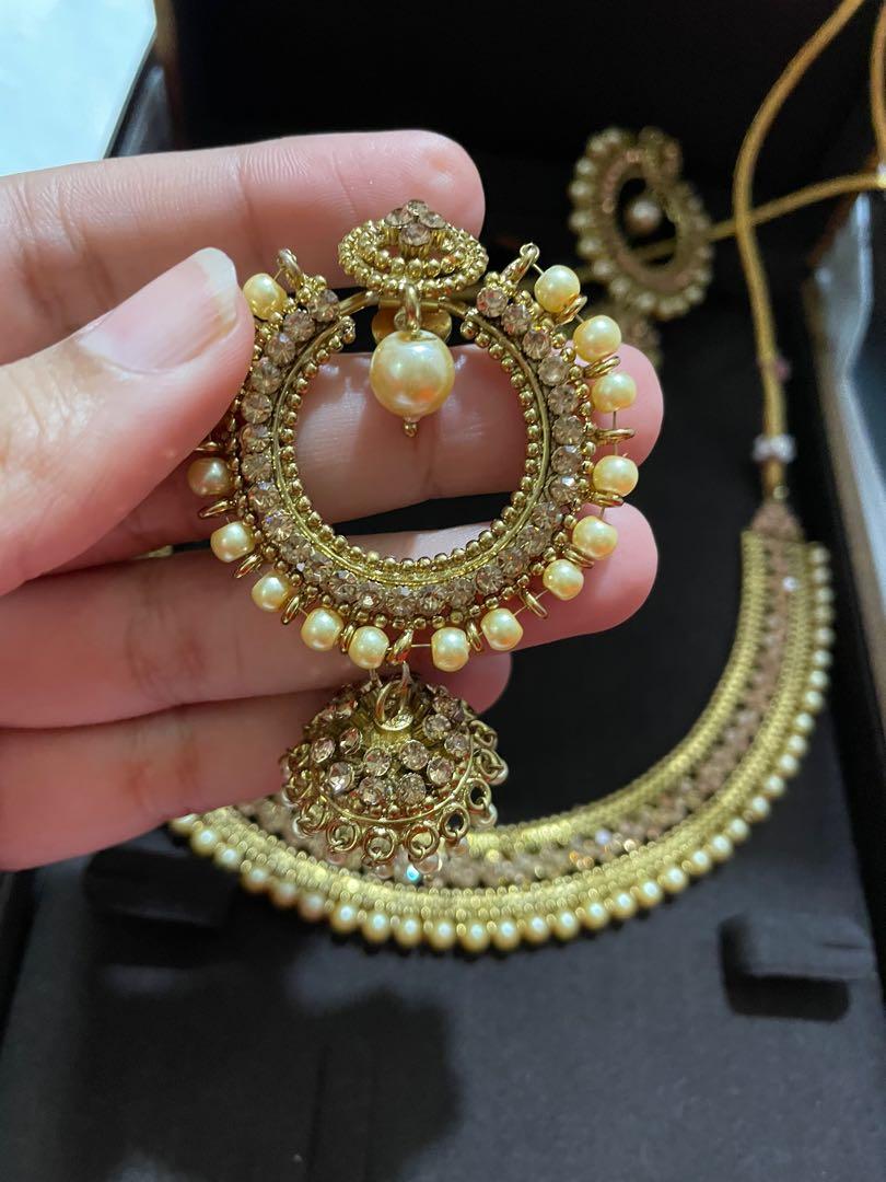 Gold and pearl necklace and earring set outlet