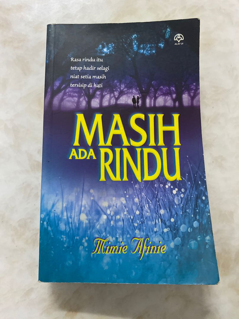 Masih Ada Rindu By Mimie Afinie Novel Buku Cerita Books Stationery Books On Carousell