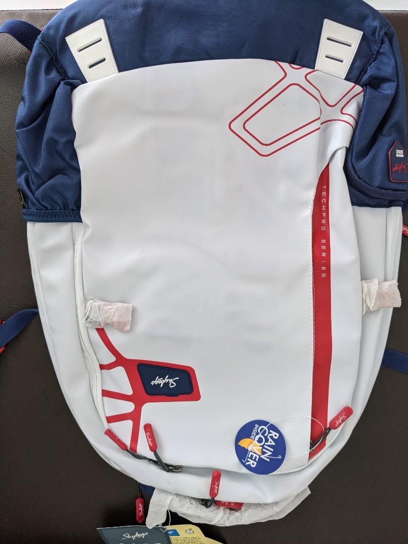 Skybags aztek on sale