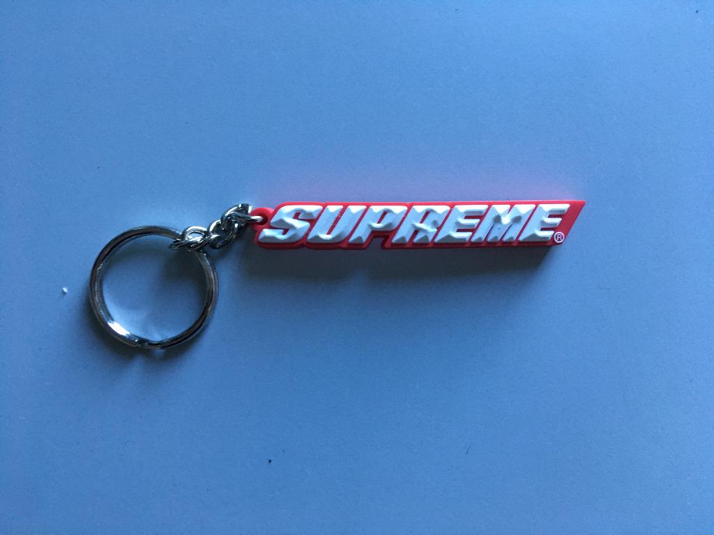 Supreme bevel sale logo keychain