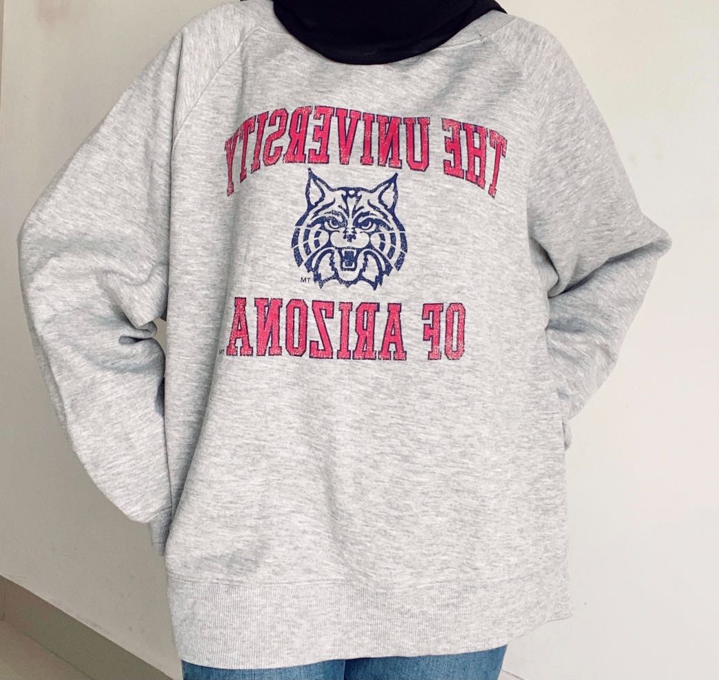 sweatshirt university