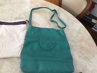 （分類：）位於 。 由 celyn40 提交（商品編號 1108888973，圖片 1）。簡介： 。