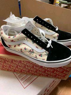 VANS women