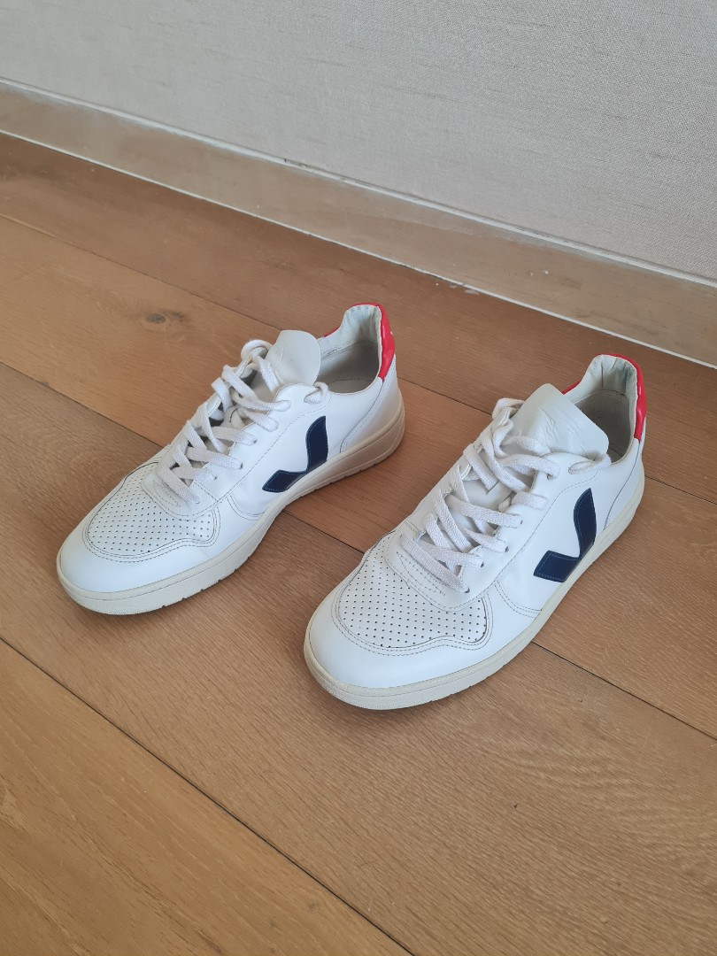 Veja sepatu sneakers putih original size 43
