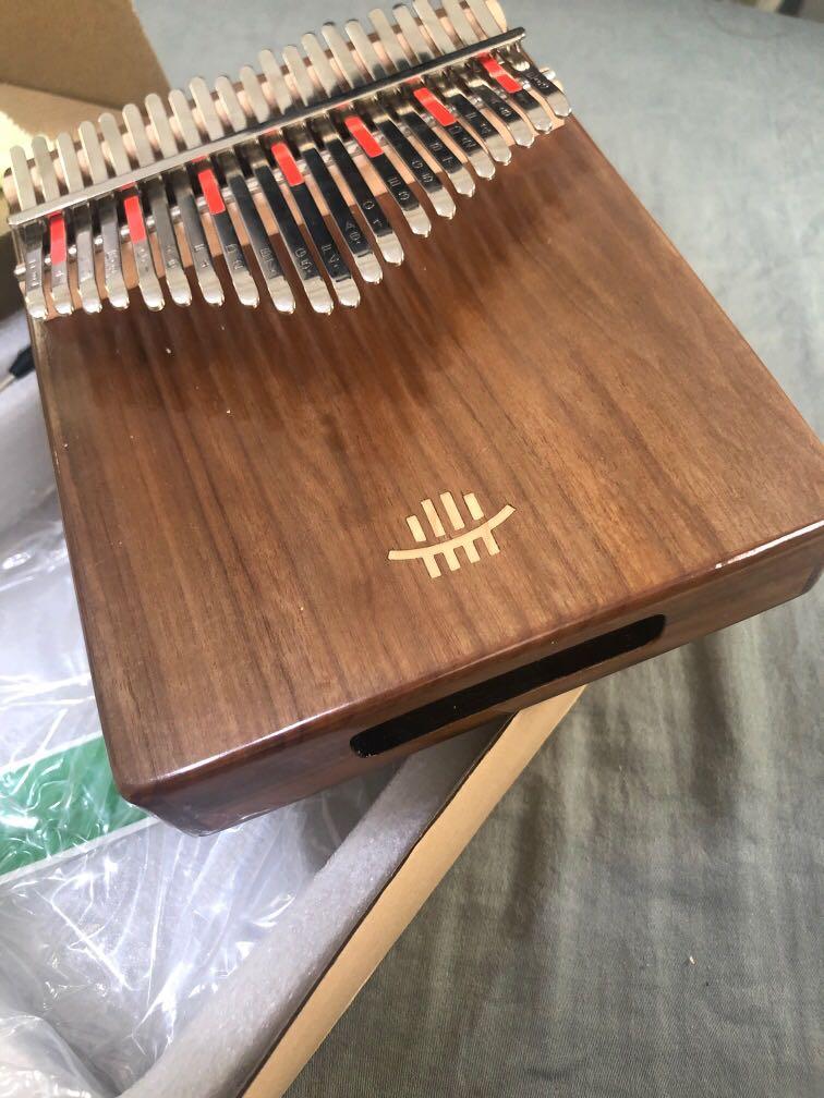 21K HLURU Kalimba, Hobbies & Toys, Music & Media, Musical Instruments ...